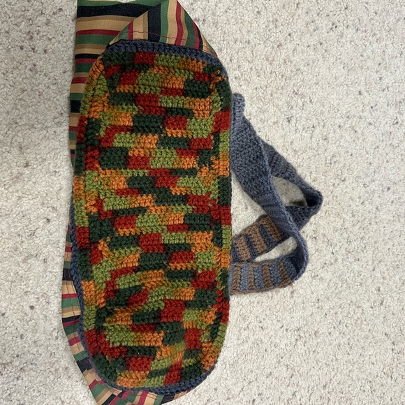 shoulder bag Hand made knitted upcycled shoulder bag - Picture 5 of 12